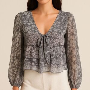 Abbeline Cropped Peasant Top Size XS